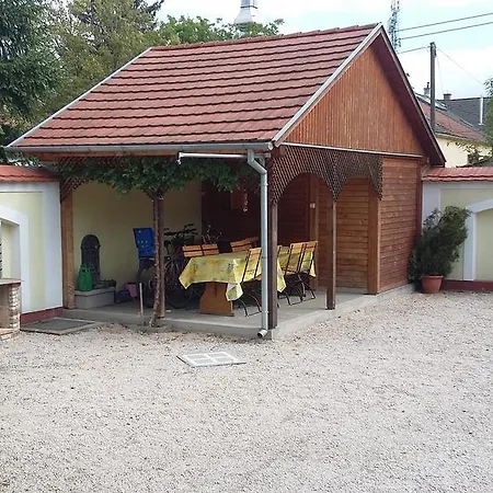 Andrea Apartman * Harkány